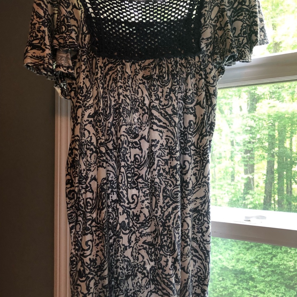 Large paisley shirt with crochet